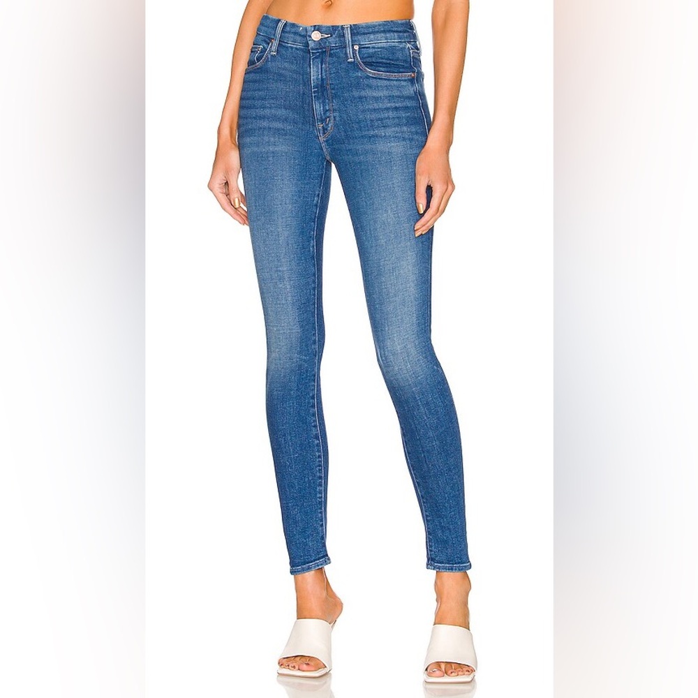 MOTHER The Looker Jeans in Groovin Size 26